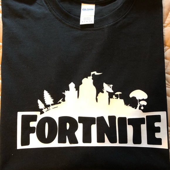 Fortnite T-Shirts OUTTA SCHOOL SPECIAL - Picture 2 of 7